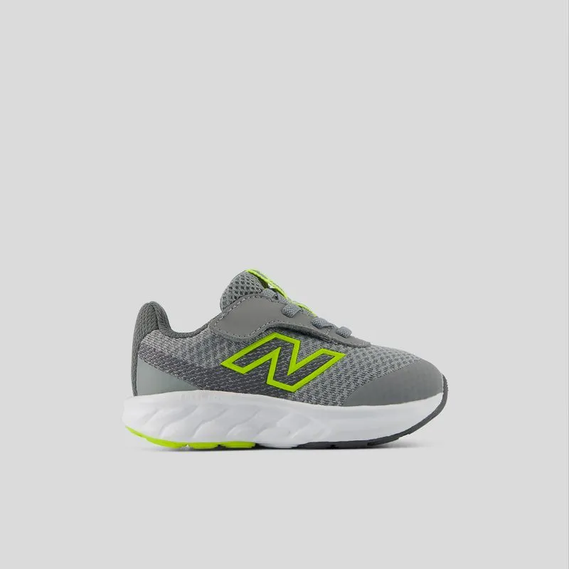 Tênis New Balance 520v9 Baby 16
