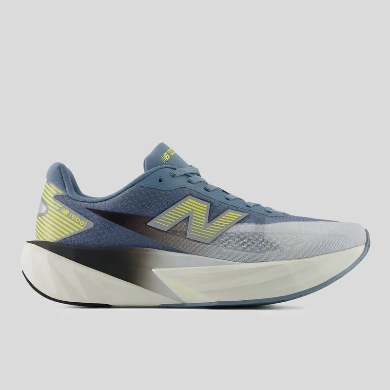 Tênis New Balance Fuelcell Rebel V5 Masculino 39