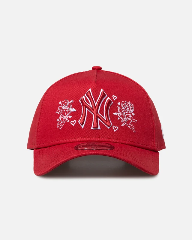 New Era New York Yankees 'Valentines Day' 9FORTY A-Frame Snapback Dark Red ONE