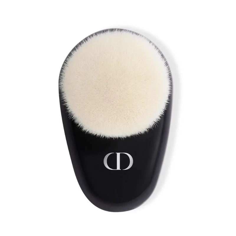 Backstage Brush 18