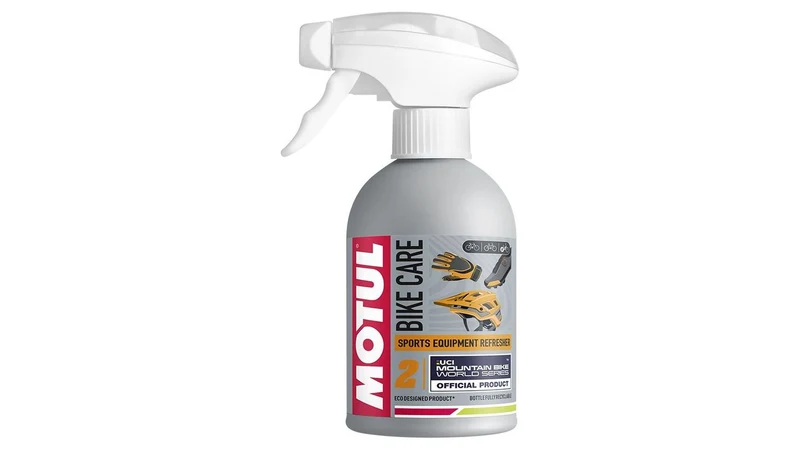MOTUL Sports Equipment Refresher 300 ml Grau