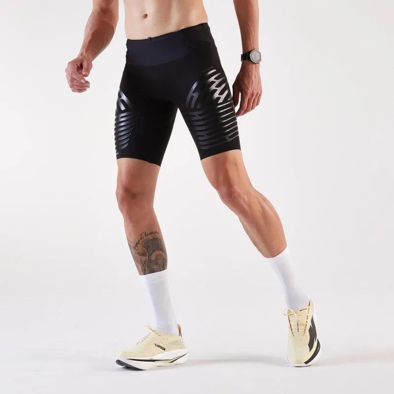 Short Masculino de Corrida Tight Run 900 Kiprun Preto Shorts Masculina Corrida e Trilha Tight 900 Ultra x RHEON Kiprun Preta, P