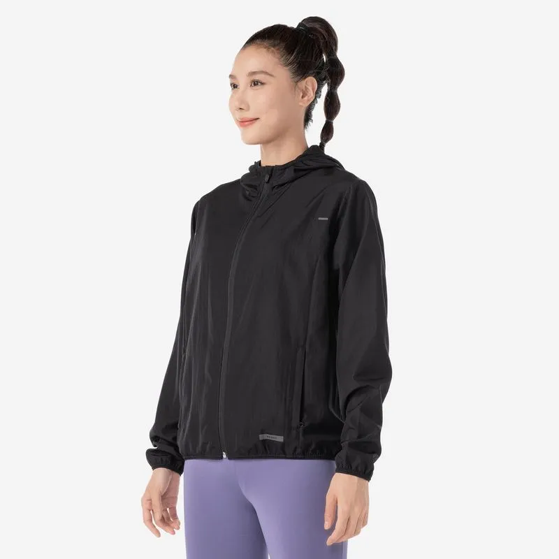 Jaqueta Feminina de Corrida Run 100 Corta Vento Kiprun Preta Jaqueta Feminina de Corrida Run 100 Kalenji, GG