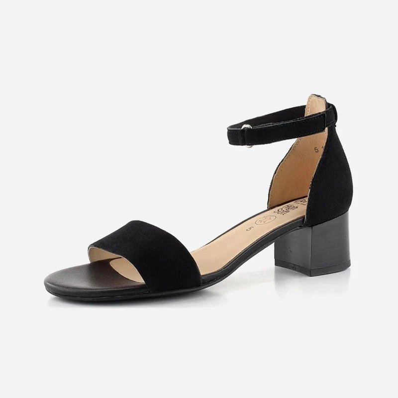 Pauline Black 11