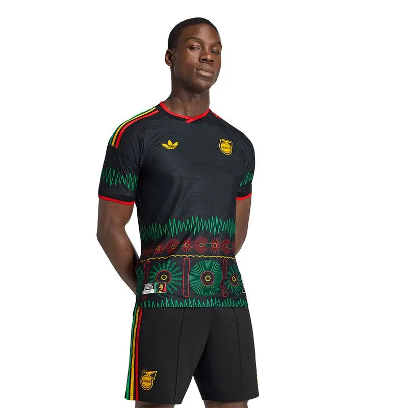 REMERA ADIDAS ORIGINALS JAMAICA ALTERNATIVA 26 VERSION JUGADOR BOB MARLEY HOMBRE 266-5494/XS *