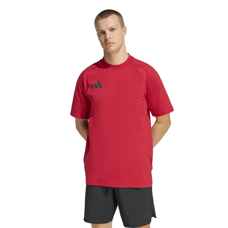 T-Shirt Uomo Adidas Tiro Travel Rosso Nero M