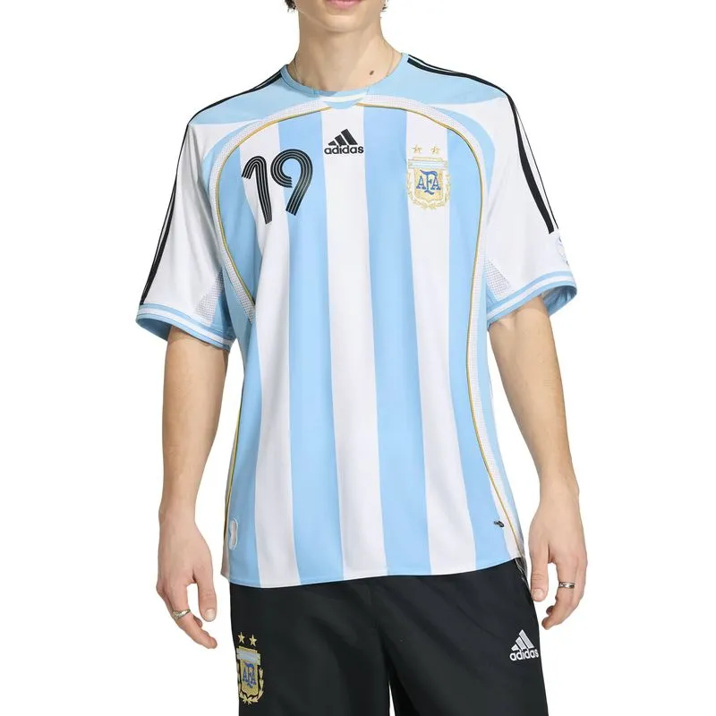 Camiseta Adidas I Messi Seleção Argentina 2006 Branca P
