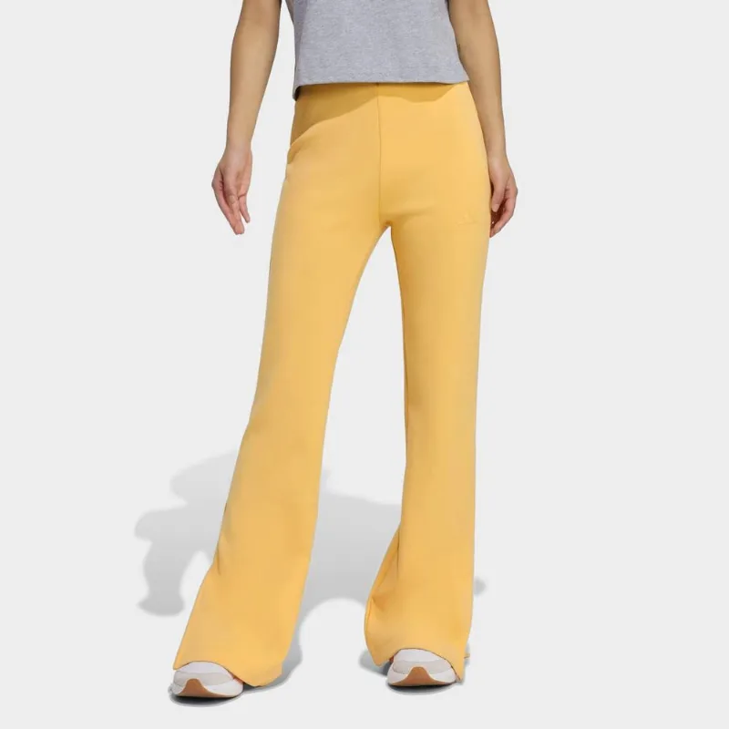 Calça Flare Adidas Soft Lux Feminina - Feminino - Laranja