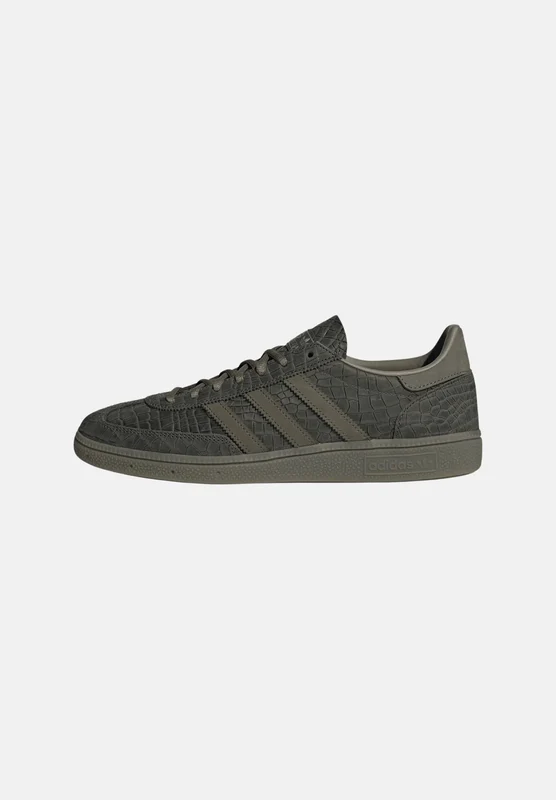 ADIDAS ORIGINALS Sneakers HANDBALL SPEIZAL verde oliva per uomo e donna con tomaia in suede e suola chunky in gomma. 40 2/3