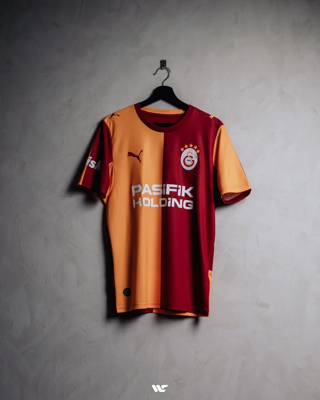 Galatasaray S.K Adult 2026/27 Home Jersey S