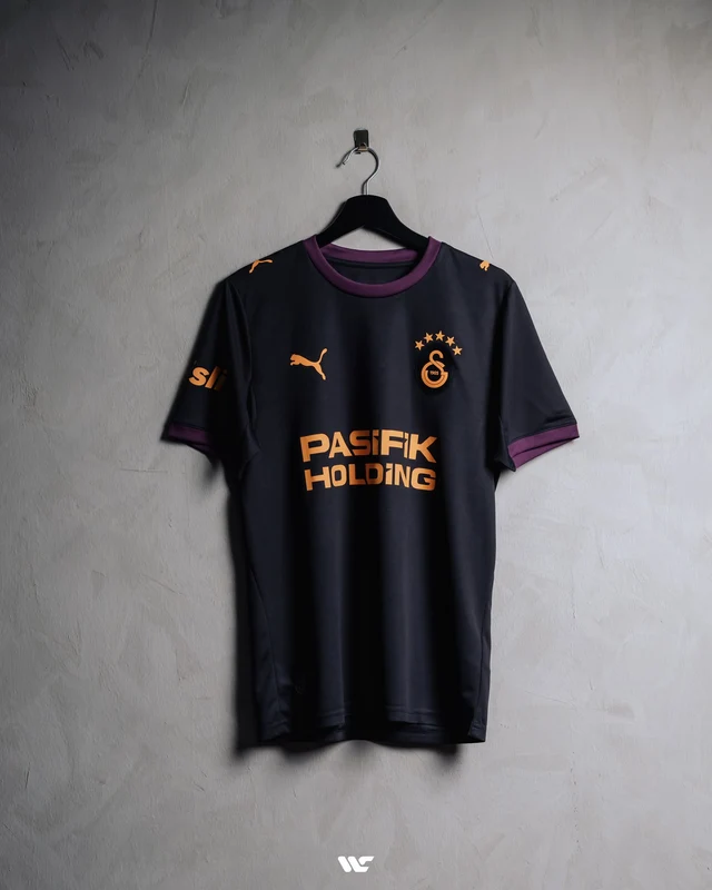 Galatasaray S.K Adult 2026/27 Away Jersey L