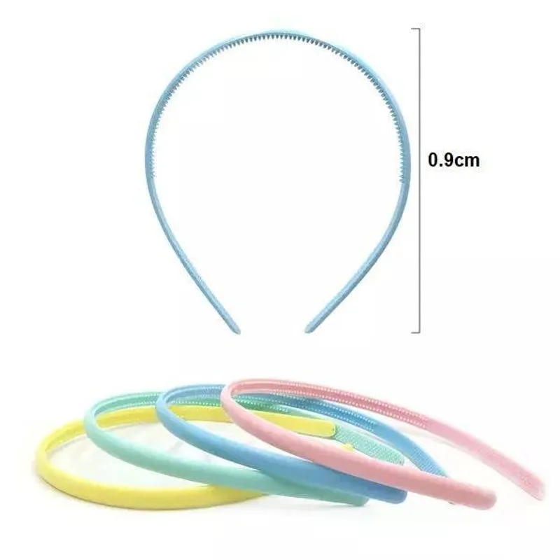 Tiara De Plástico Com Dente 0.9cm Com 6 Unidades Sortida
