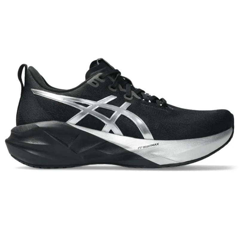 Tênis ASICS Novablast 5 Platinum - Feminino - Prata/Preto - tam: 39.5