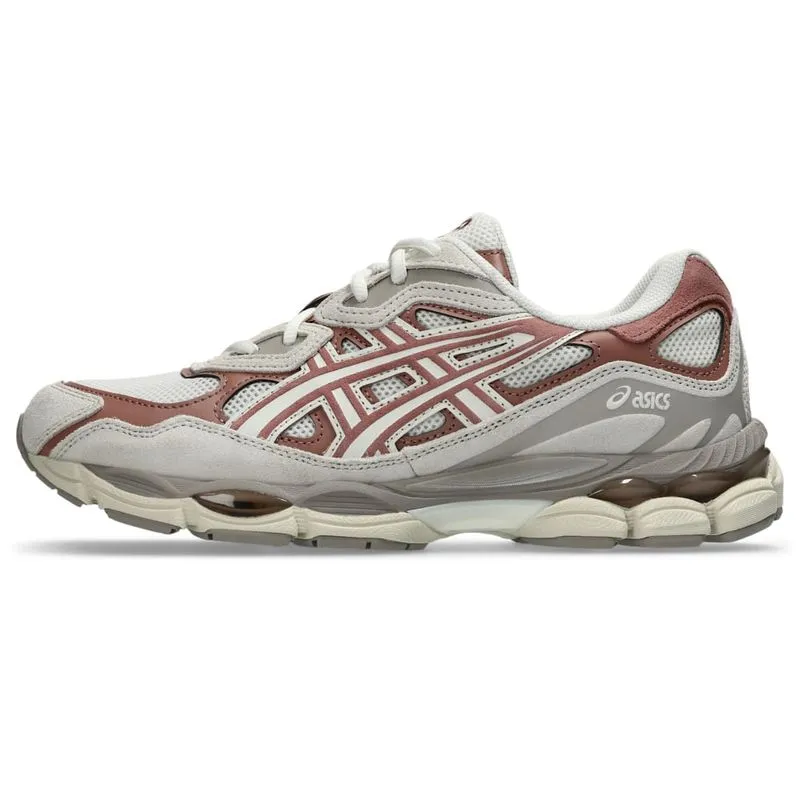 Tenis ASICS GEL-Nyc - Beige - talla: 6.5