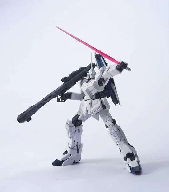 Bandai - Gundam 1/144 HGUC #101 RX-0 獨角獸(獨角獸模式)Y1700(BAN582645)