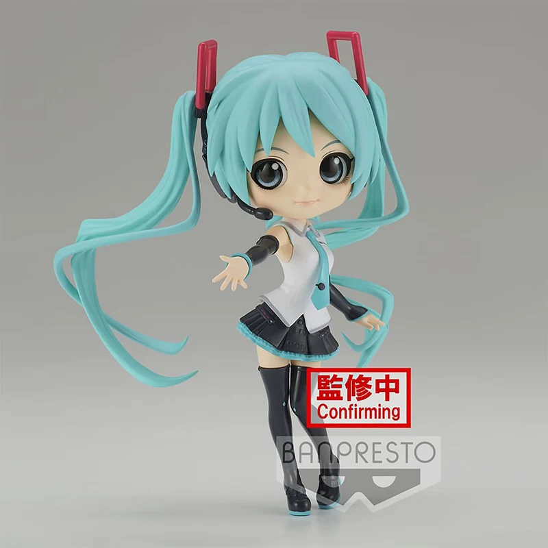 Hatsune Miku - V4x Q Posket Figur
