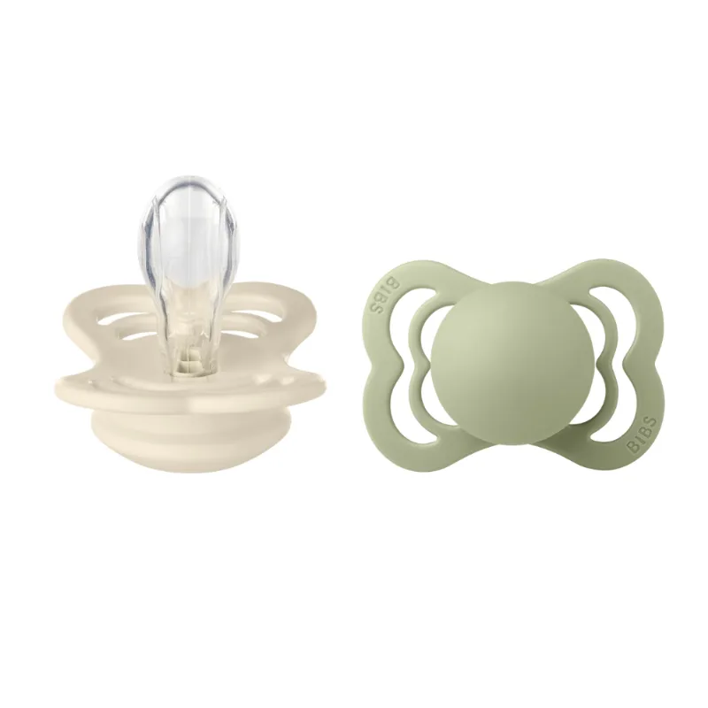 Kit com Duas Chupetas Supreme Silicone Areia e Verde Salvia Tam 2 +6Meses Bibs