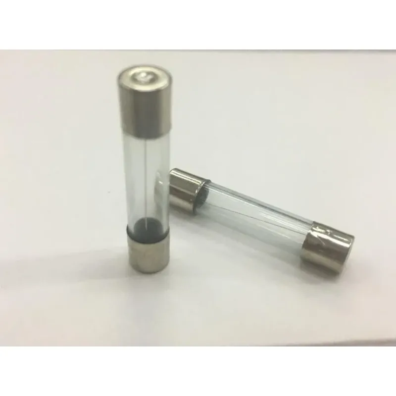 2 UNIDADES = Fusível de Vidro 10a / 5x20mm / Ação Rápida / 127V 250V / Involts / Filtro de Linha / Régua Tomada / Protet - Mafua Info