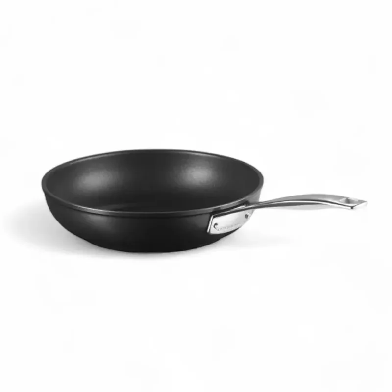 Frigideira Funda Le Creuset TNS Pro Classica 24CM - 16.22.0089001