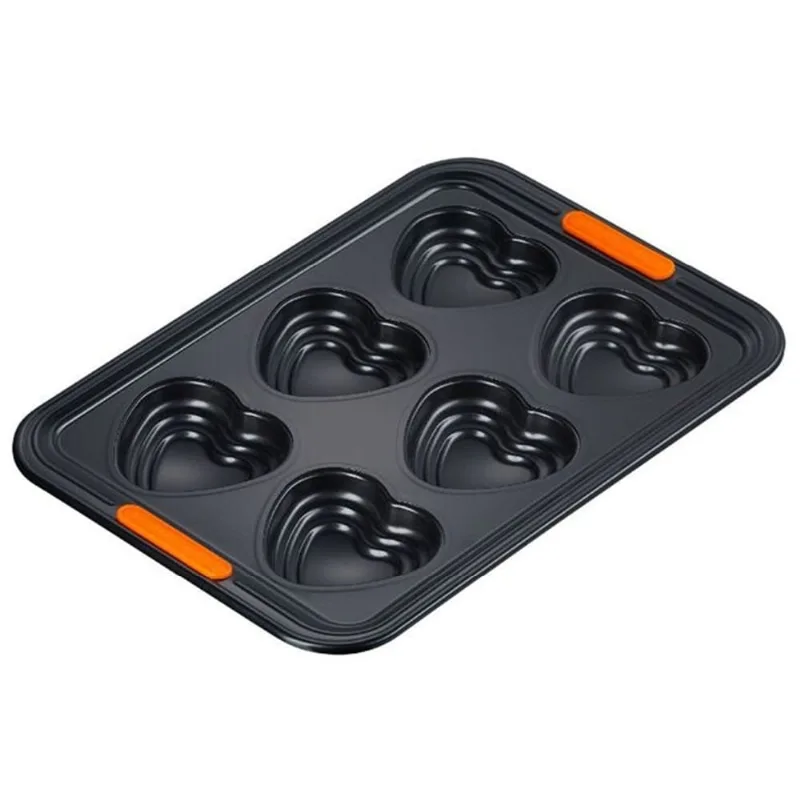 FORMA CORAÇÃO LE CREUSET PARA 6 MUFFINS 38CM EM METAL BAKEWARE BLACK MATTE 46053000010000