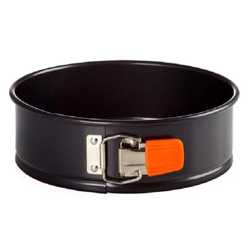 FORMA LE CREUSET REDONDA 24CM COM FUNDO REMOVIVEL EM METAL BAKEWARE BLACK MATTE 46091240010000