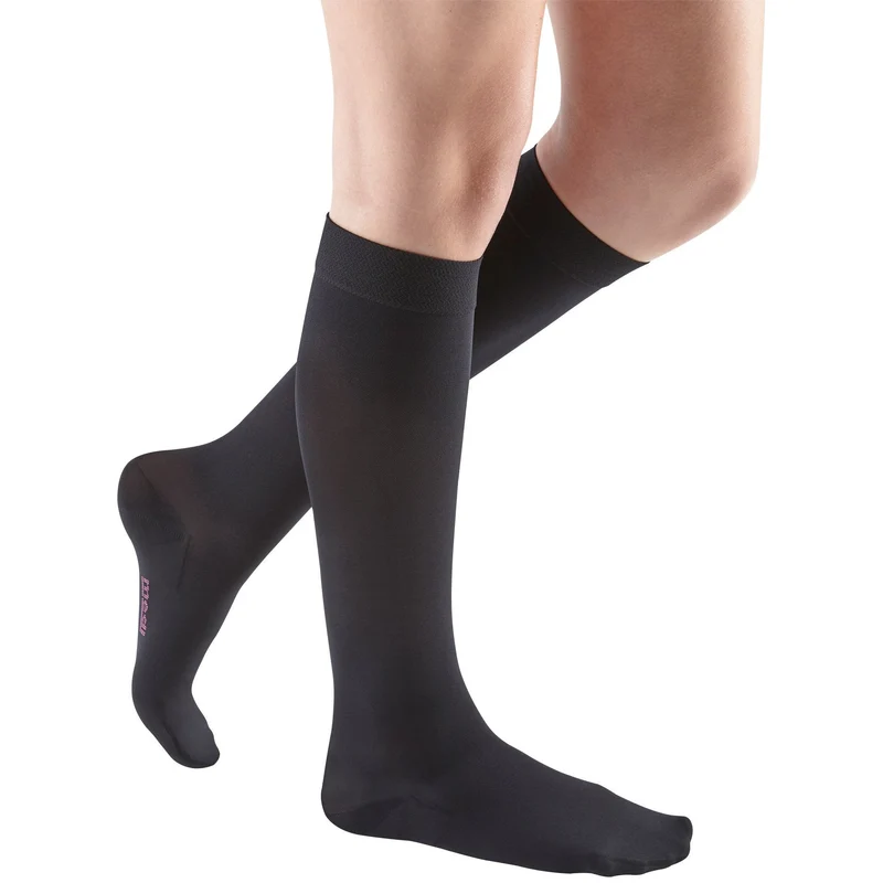 Mediven Comfort Knee High 30-40 mmHg w/ Silicone Top Band IV - Extra Wide / Petite / Ebony