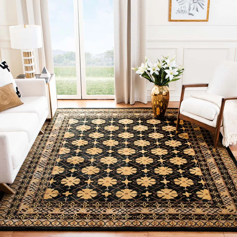 Safavieh Classic 303 Rug, CL303 Green / Apricot / 3'-6" X 3'-6" Round