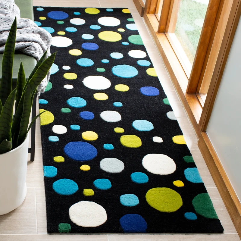 Soho 753 Rug | Safavieh - SOH753 BLACK / MULTI / 7'-6" x 9'-6"