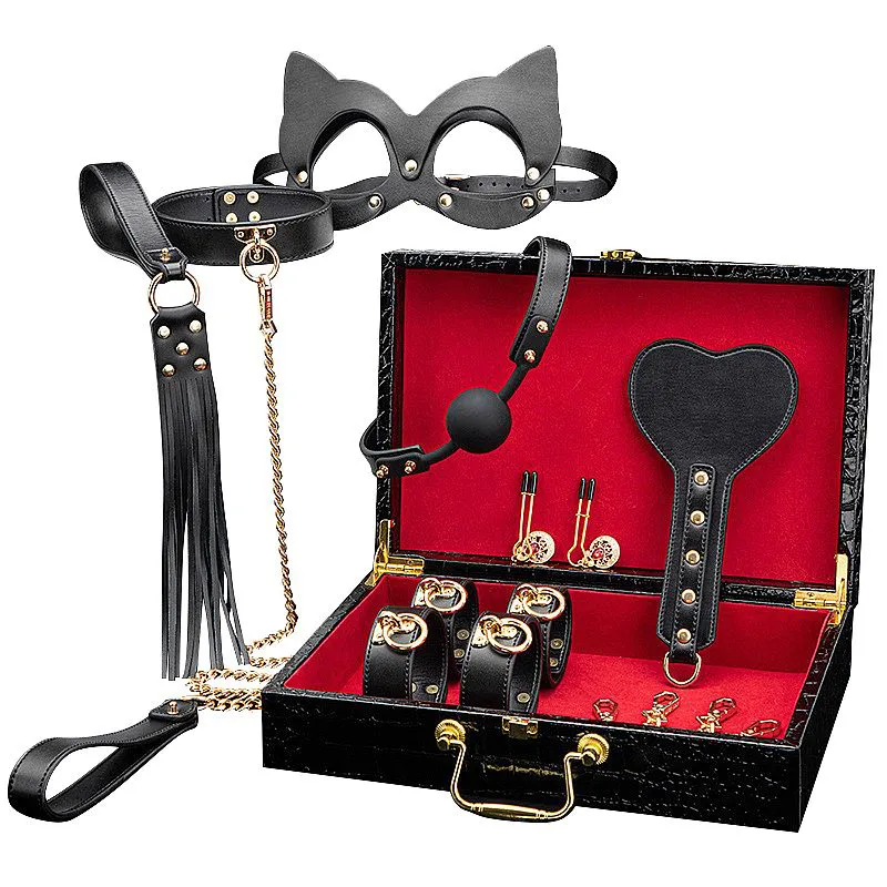 Maleta Kit Sado de Luxo Preto - Algema, Tornozeleira com Corrente,Venda e Chicote - 8111