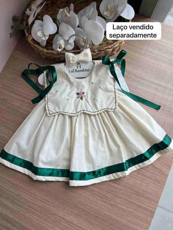 VESTIDO REGATA BORDADO BABADOR GOLA LAÇO AMARRAÇÃO OMBRO FLOR MENINA LUI BAMBINI VERDE/BEGE / 6
