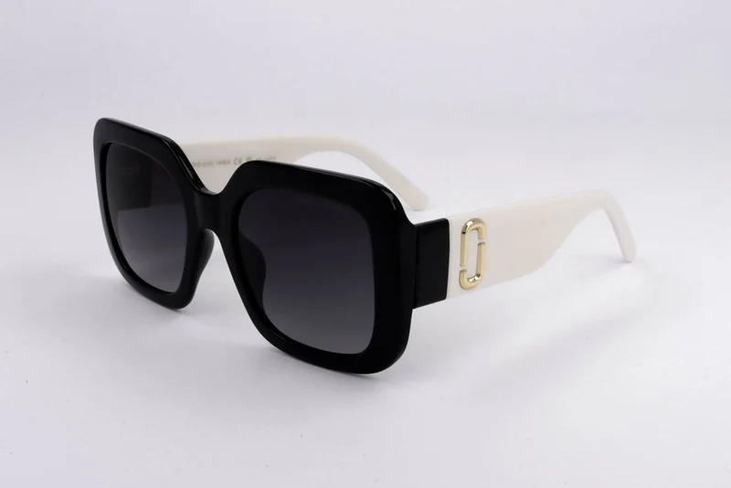 Marc Jacobs MARC 647/S 80S 53-21-145 / BLACK WHITE