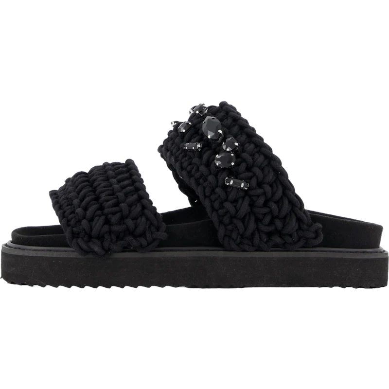 86-84102 Black EU 37
