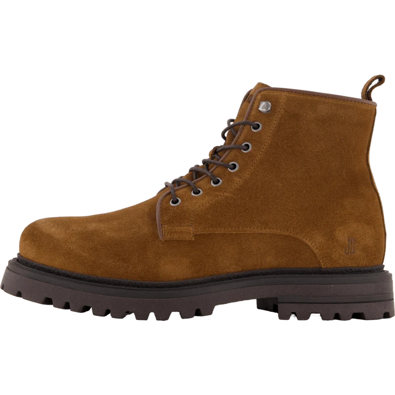 Tucker Brown EU 46