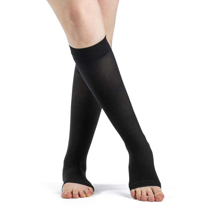 Dynaven Opaque Knee High 15-20 mmHg, Open Toe MS / Black