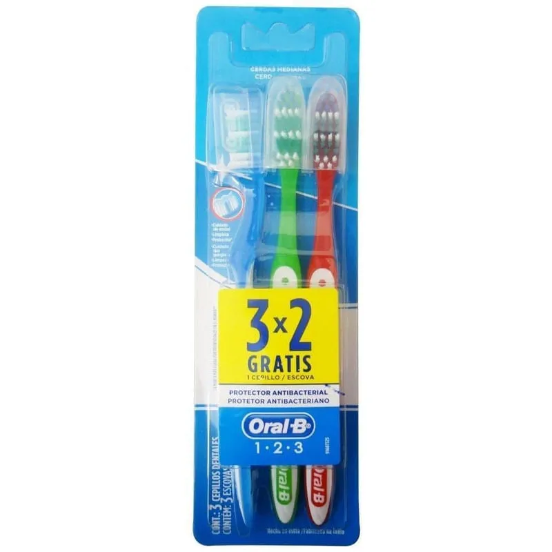 Kit Com 03 Pacotes De Escovas Dentais Oral-B - Classic Com 3