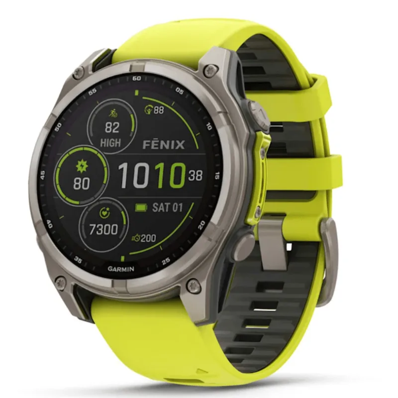 Relógio Garmin Fenix 8 Safira Solar Titânio com Pulseira de Silicone Amarelo com Grafite