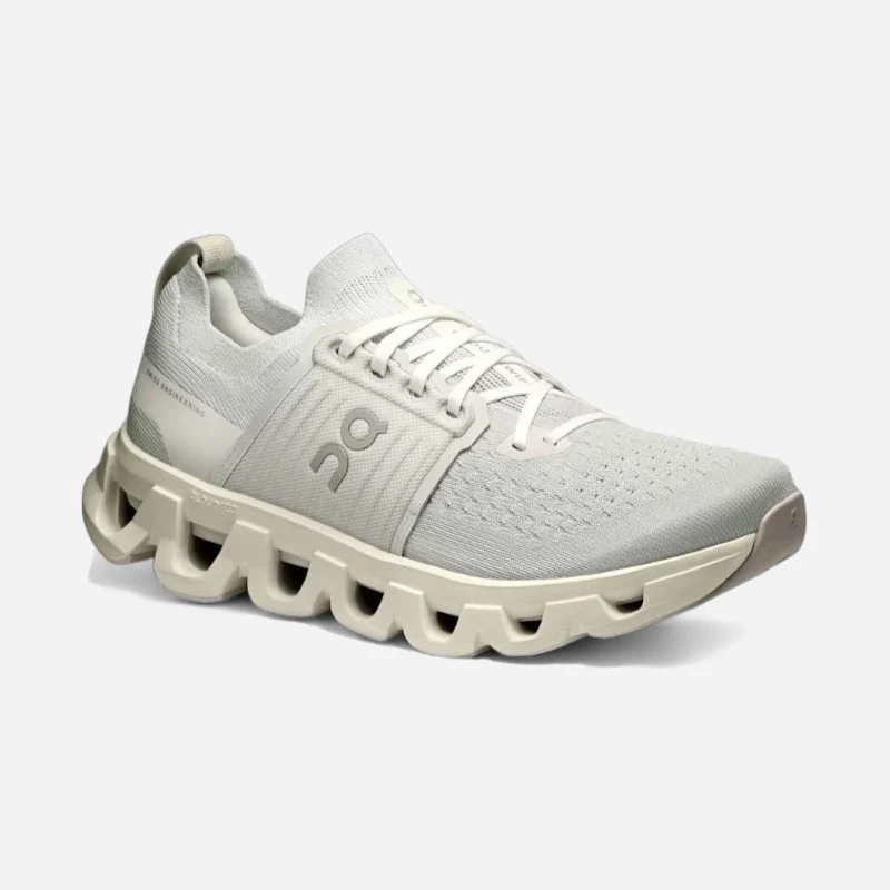 Women's Cloudswift 4 Wolf/Sand Medium / 10.5