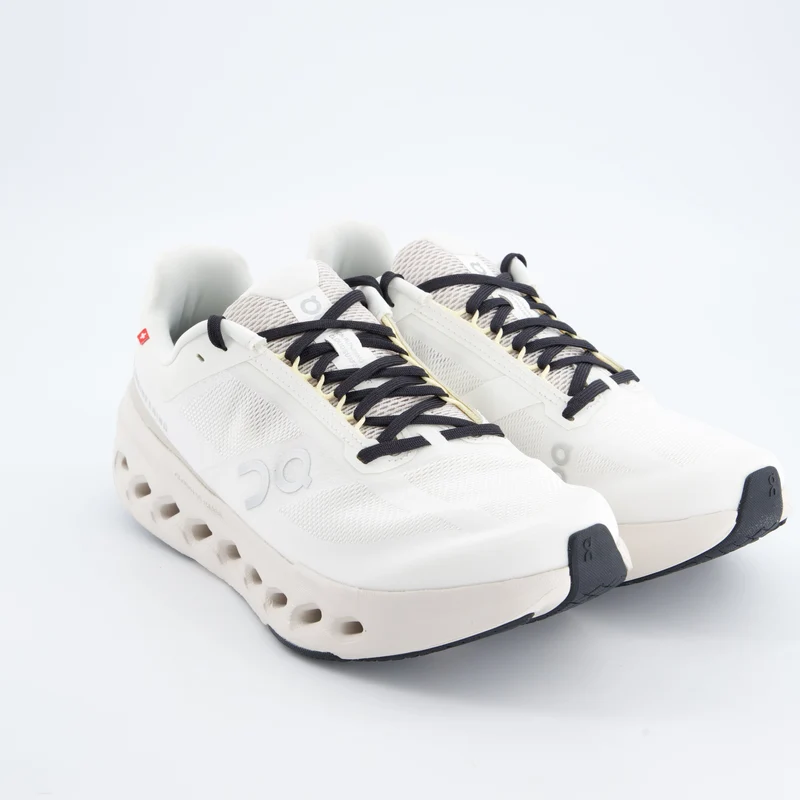 ON Cloudsurfer Next · Laufschuhe 40,5