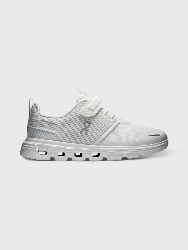 ON Kids' Cloud Play 2 Sneaker 3 / WHITE/WHITE