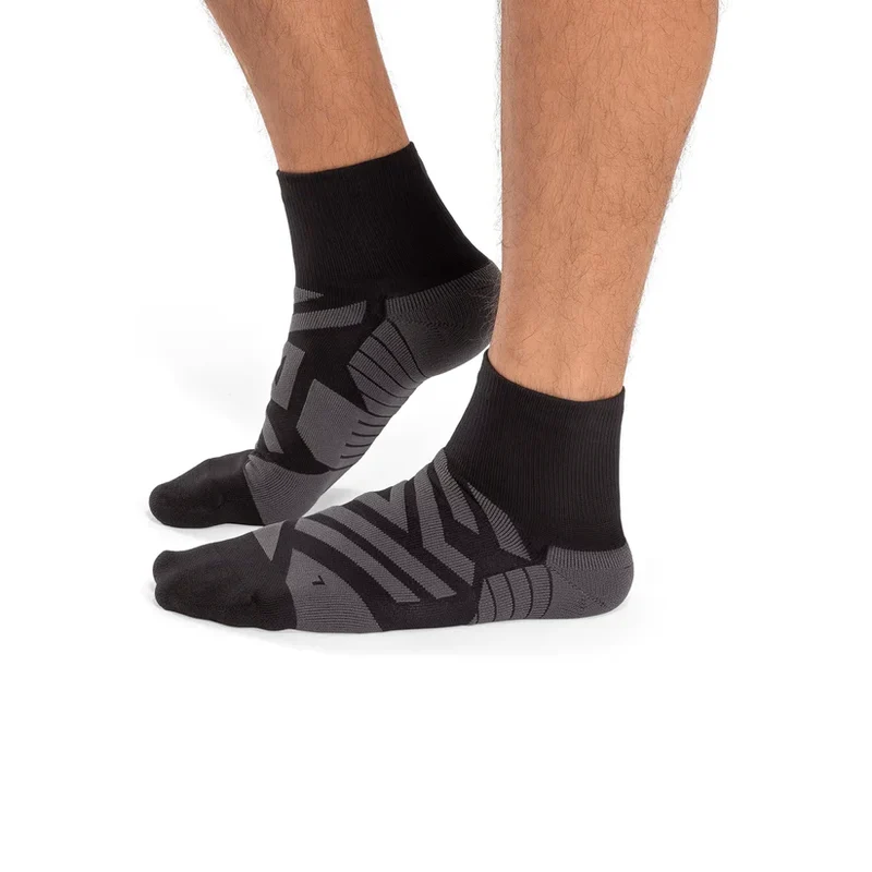 On Men's Mid Sock BLACK/SHADOW / MED