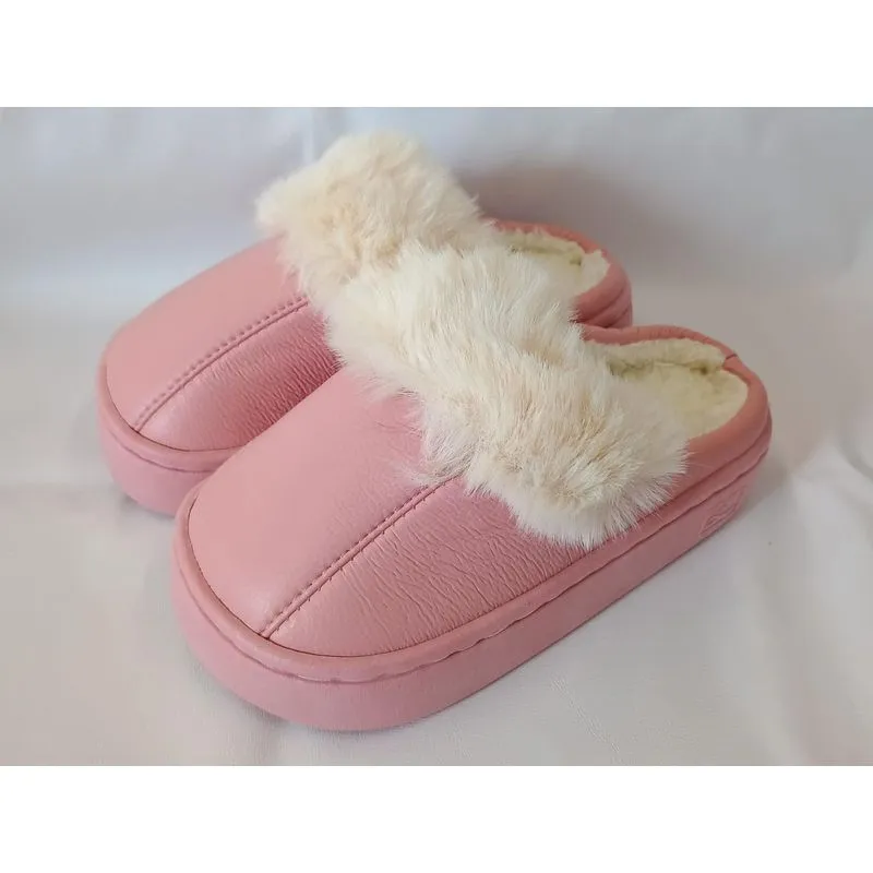 PANTUFA INFANTIL PELUCIADA COURO 28-33 257160 BANANA TOYS