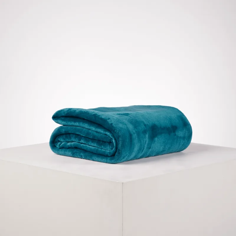 Cobija Piatto Essencial 250 gr Azul Oscuro 200 x 220 cm