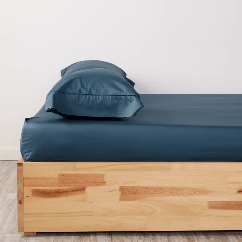 Sábana Ajustable Más Funda(s) Hotel Experience 300 Hilos 100% Algodón Azul Sábana Ajustable Más Fundas Hotel Experience 300 Hilos 100% Algodón Azul Extradoble