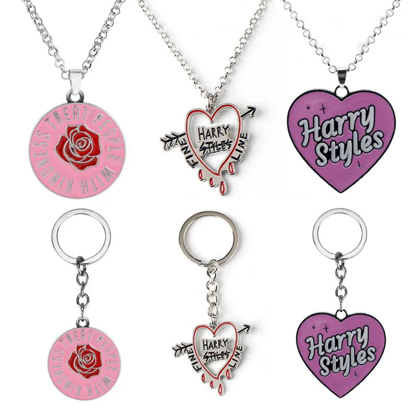 Conjunto De Chaveiros E Colares Harry Styles Rose Heart Design