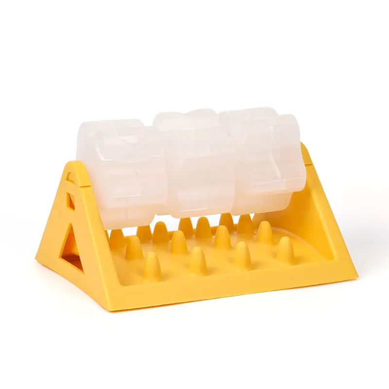 Dog Puzzle Feeder Toy Rotating Treat Slow Feeder Amarelo