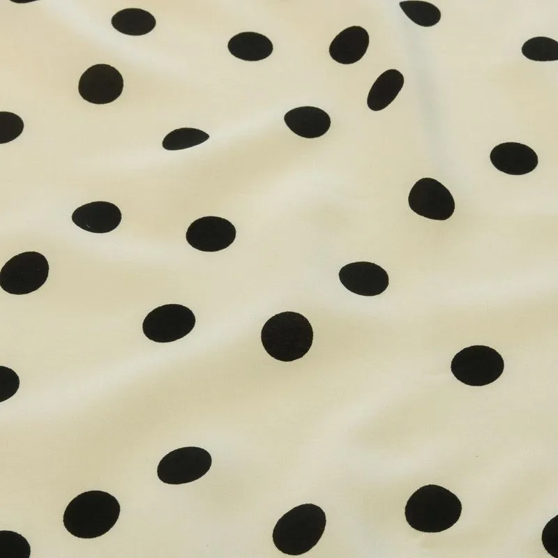 Tecido Viscose Estampada Poa Preta 100% Viscose 1,45m