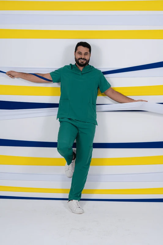 Scrub Masculino Lucas VD FOLHA / 42/G