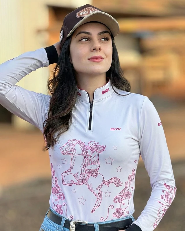Camisa Agro Feminina BRK Amazona Floral Strass Branca com Proteção Solar UV50+ G