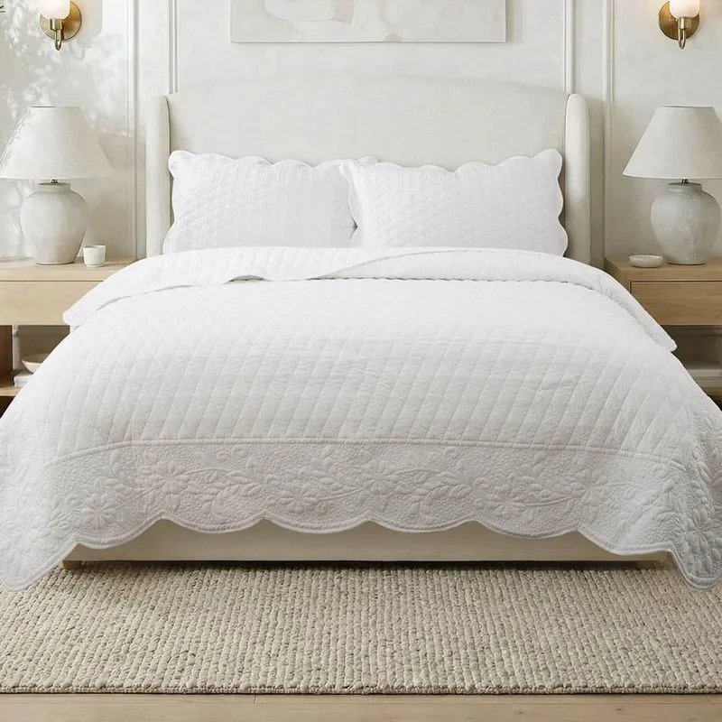 Kit Cobre Leito Colcha Susy Queen 3 Peças Matelassê Relevo Micropercal 300 Fios - Branco
