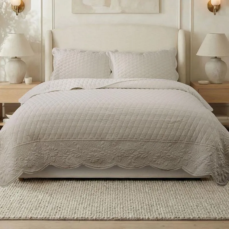 Kit Cobre Leito Colcha Susy Queen 3 Peças Matelassê Relevo Micropercal 300 Fios - Fendi